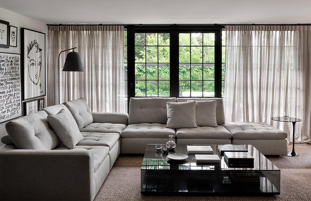 Pros and cons of custom sofas KING King Living