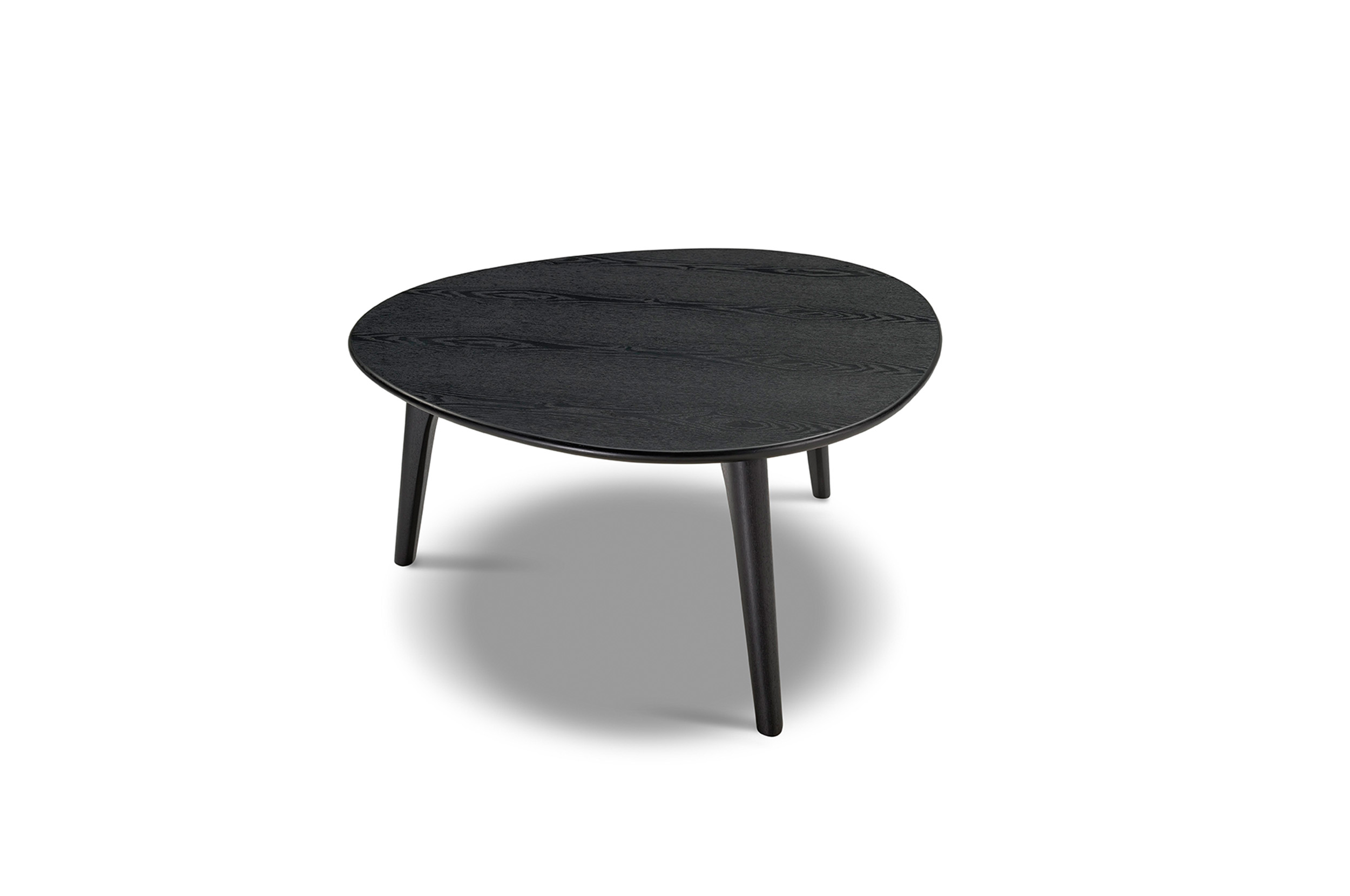 Crescent Table 850 King Living