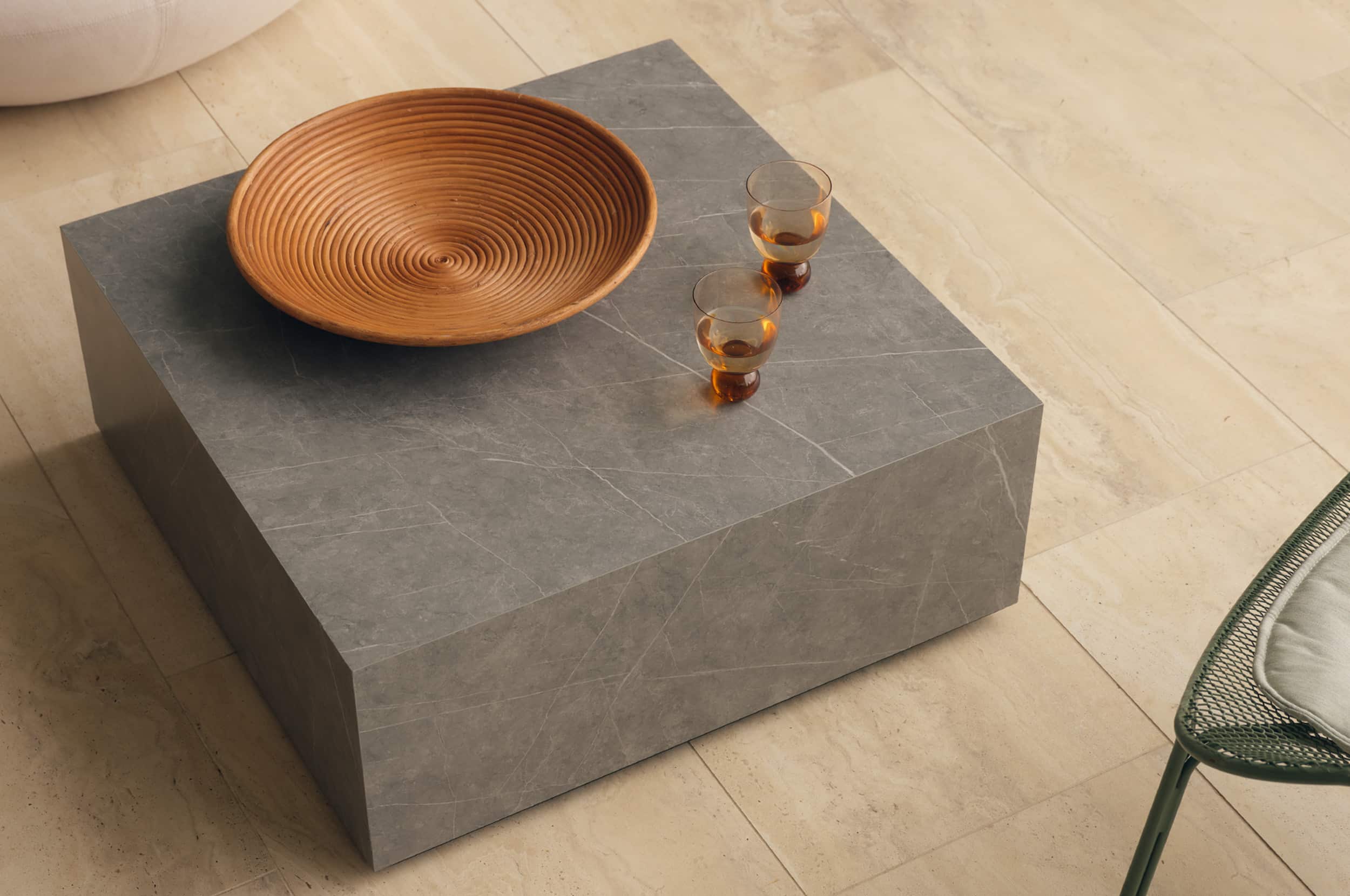 Monument Square King Living